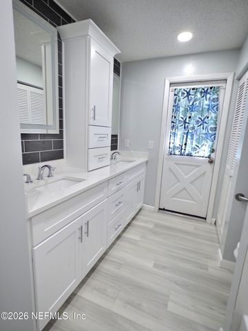 71 BRESSLER Lane, Palm Coast, FL 32137