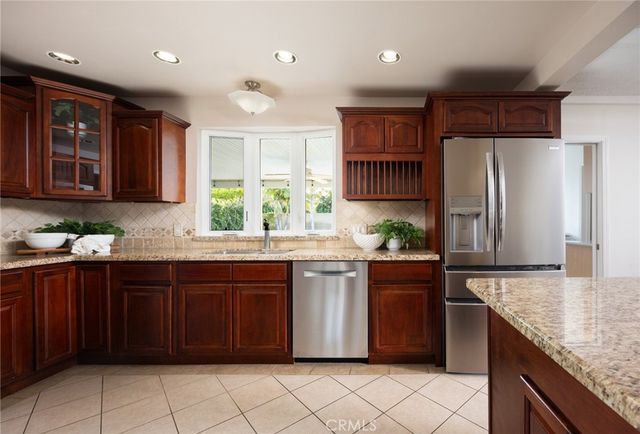 4341 E Bainbridge Avenue, Anaheim, CA 92807