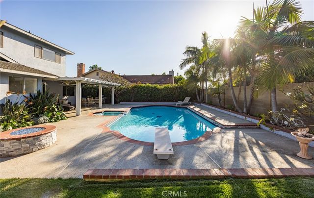 4341 E Bainbridge Avenue, Anaheim, CA 92807