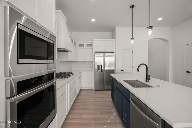 713 Paseo Astuto Place, Horizon City, TX 79928