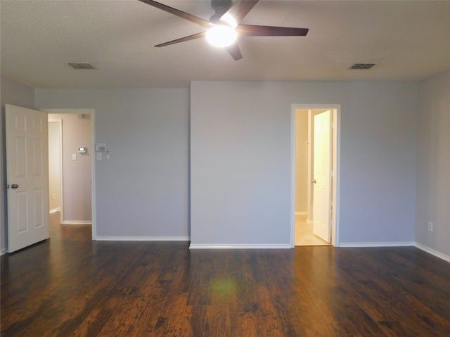 3620 Lipizzan Drive, Denton, TX 76210