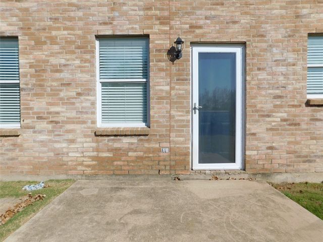 3620 Lipizzan Drive, Denton, TX 76210