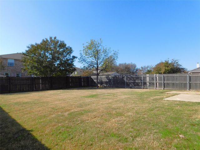 3620 Lipizzan Drive, Denton, TX 76210
