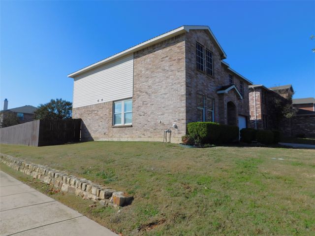 3620 Lipizzan Drive, Denton, TX 76210