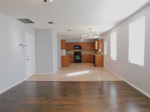 3620 Lipizzan Drive, Denton, TX 76210