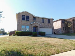 3620 Lipizzan Drive, Denton, TX 76210