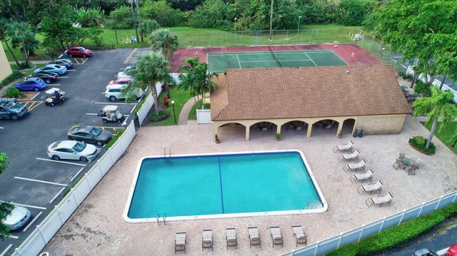 480 NW 20th Street 205, Boca Raton, FL 33431