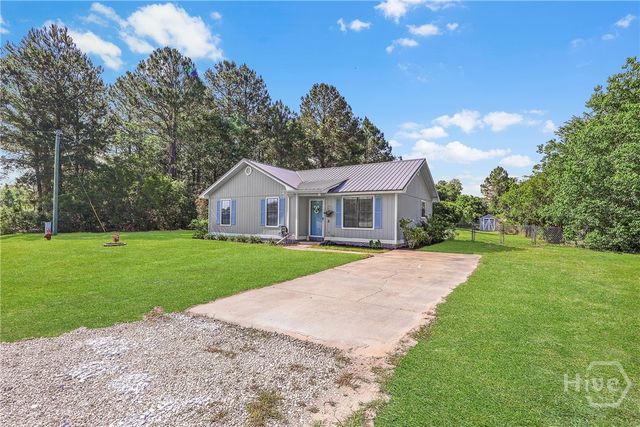1692 NE Lee Place Road, Ludowici, GA 31316