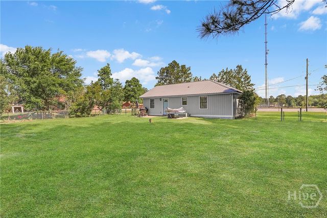 1692 NE Lee Place Road, Ludowici, GA 31316