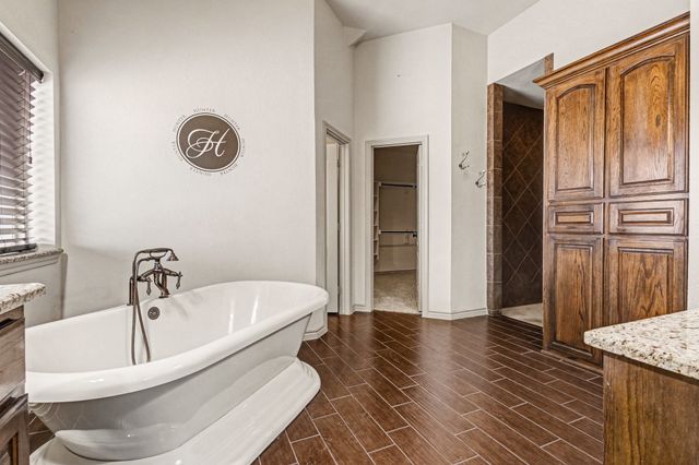 532 Hubbard Circle, Nevada, TX 75173