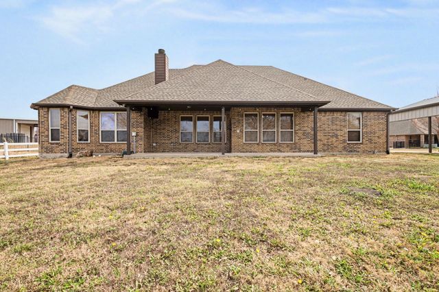 532 Hubbard Circle, Nevada, TX 75173