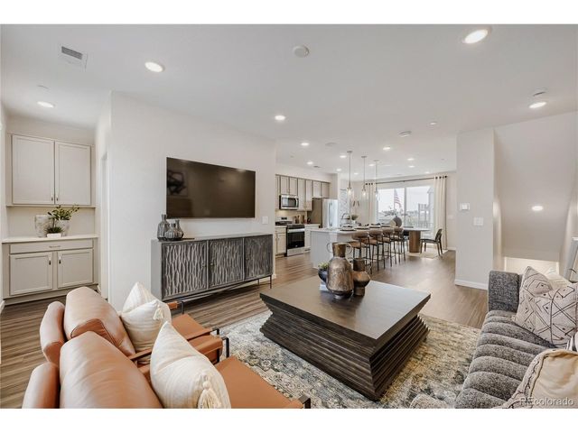 8724 Julian Ct, Westminster, CO 80031