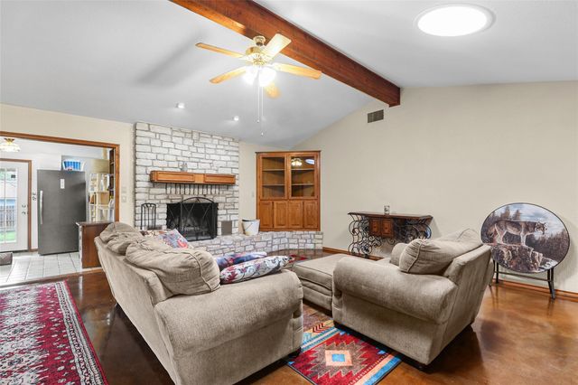 1304 Sunset DR, Marble Falls, TX 78654
