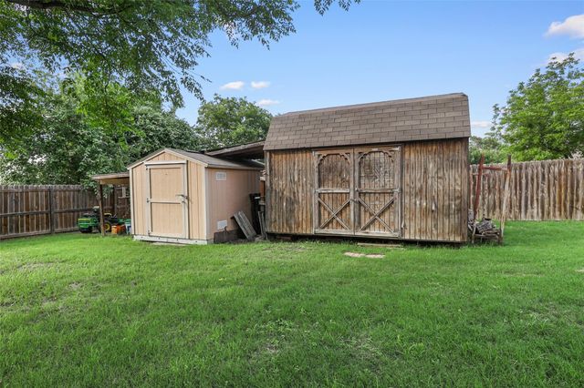 1304 Sunset DR, Marble Falls, TX 78654