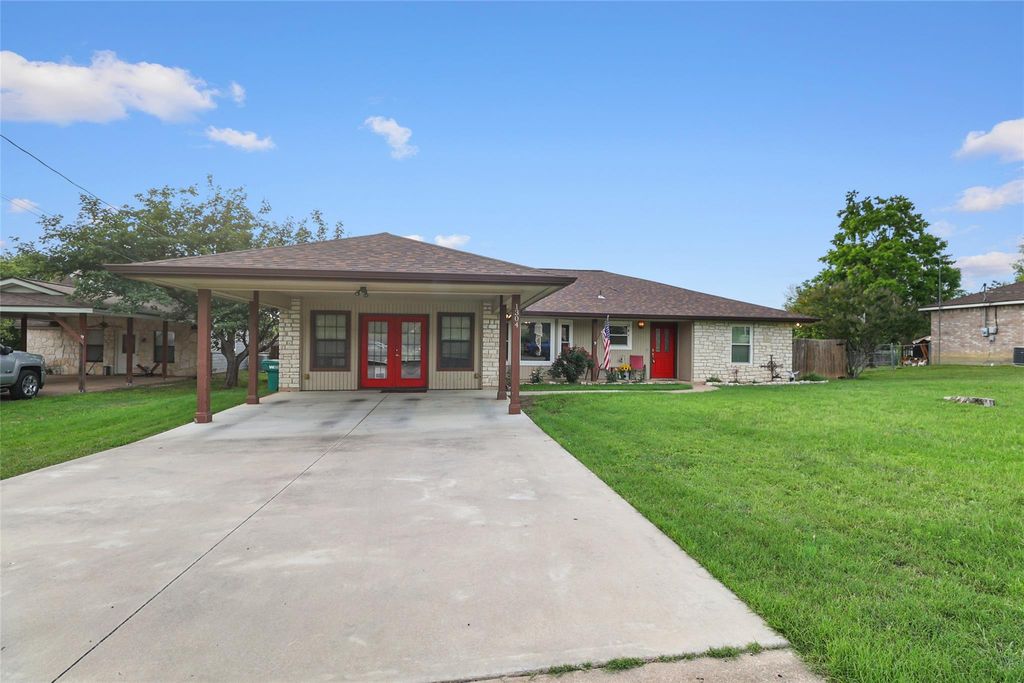 1304 Sunset DR, Marble Falls, TX 78654