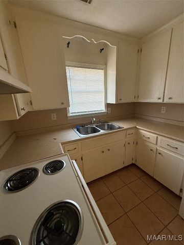 3135 DOBBS Drive 1, Montgomery, AL 36116