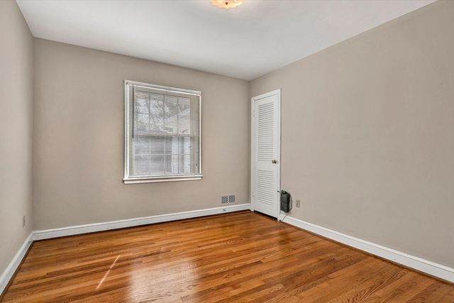 3634 Larson LN, Roanoke, VA 24018