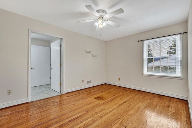 3634 Larson LN, Roanoke, VA 24018