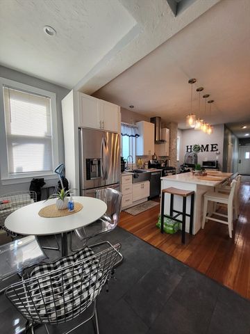 12 Watts St 1, Chelsea, MA 02150