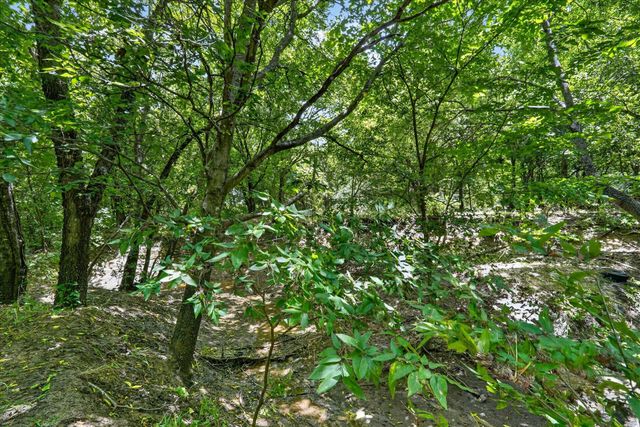 2041 Hudson Court, Alvarado, TX 76009