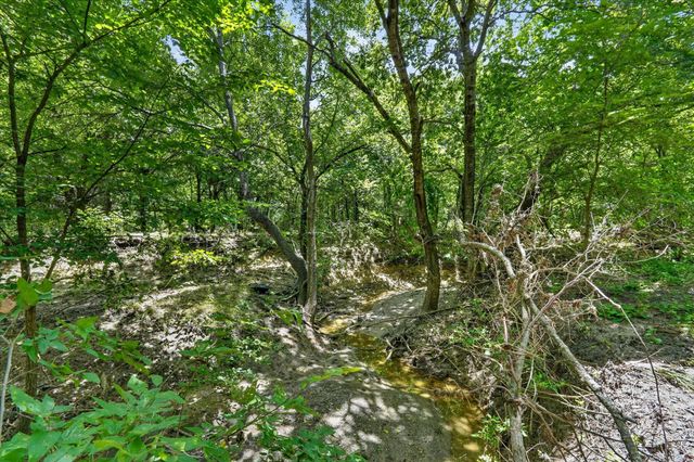 2041 Hudson Court, Alvarado, TX 76009