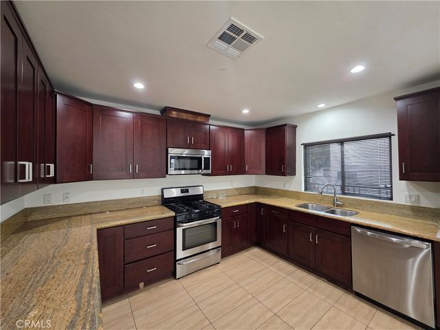3179 Barbara Court 4, Los Angeles, CA 90068
