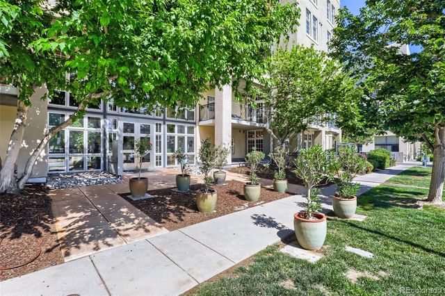 275 S Harrison Street 107, Denver, CO 80209