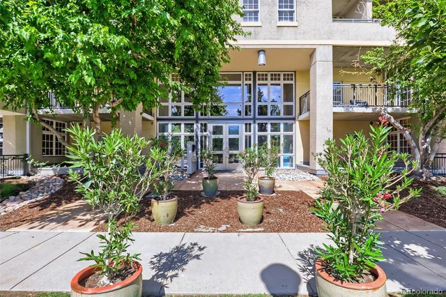 275 S Harrison Street 107, Denver, CO 80209