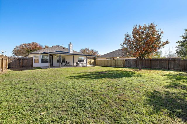 219 Warner BND, Hutto, TX 78634