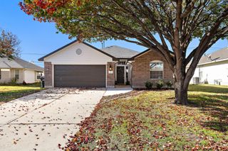219 Warner BND, Hutto, TX 78634