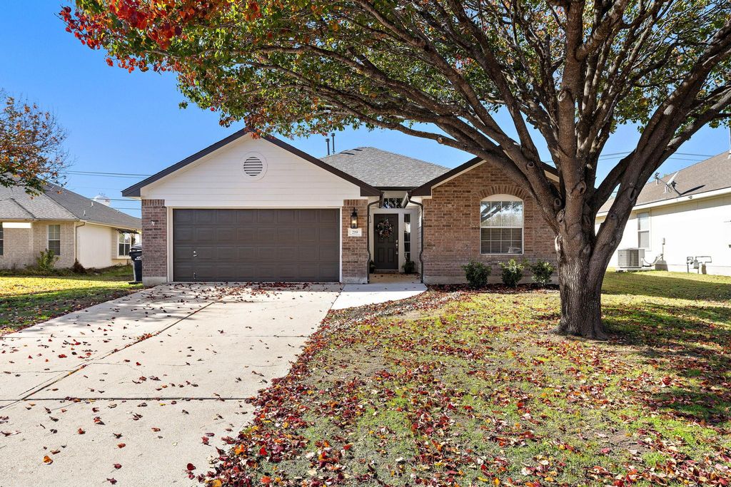 219 Warner BND, Hutto, TX 78634