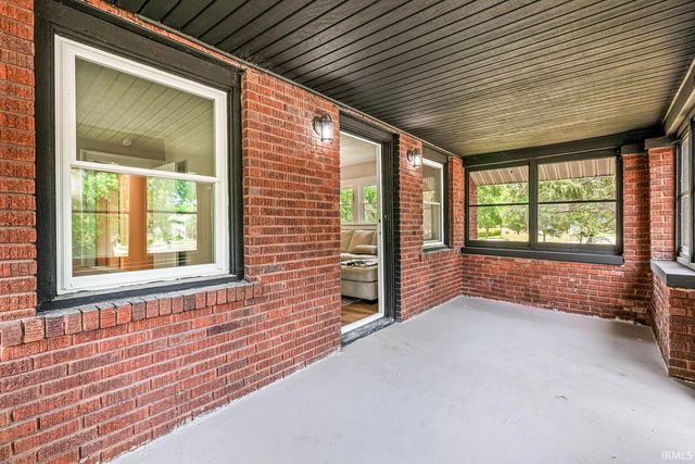 317 N Sunnyside Avenue, South Bend, IN 46617