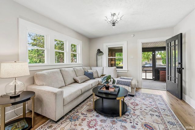 317 N Sunnyside Avenue, South Bend, IN 46617