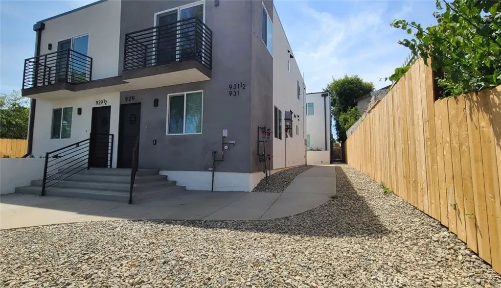 929 S Lorena, Los Angeles, CA 90023