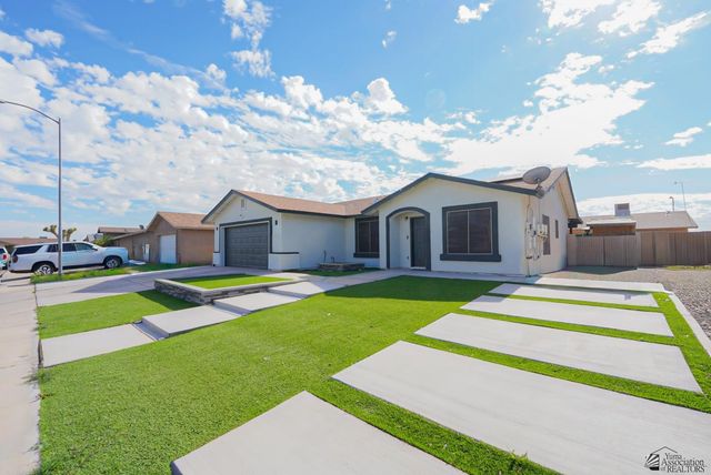 643 W 13 St, Somerton, AZ 85350