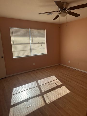 1905 Hard Rock Road, Irving, TX 75061