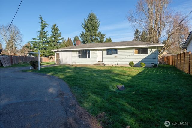 17116 SE 125th Place SE, Renton, WA 98058