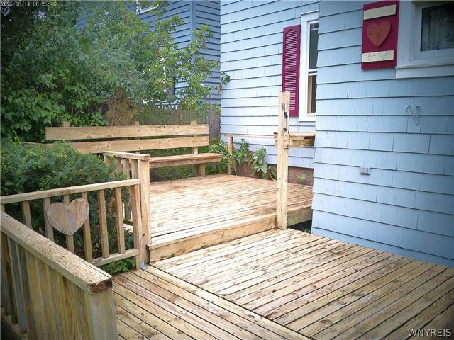 42 Harrison Ave, Lockport City, NY 14094