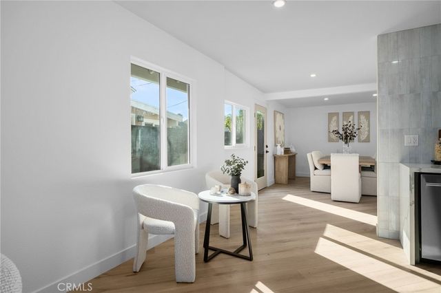 17381 Meer, Huntington Beach, CA 92647