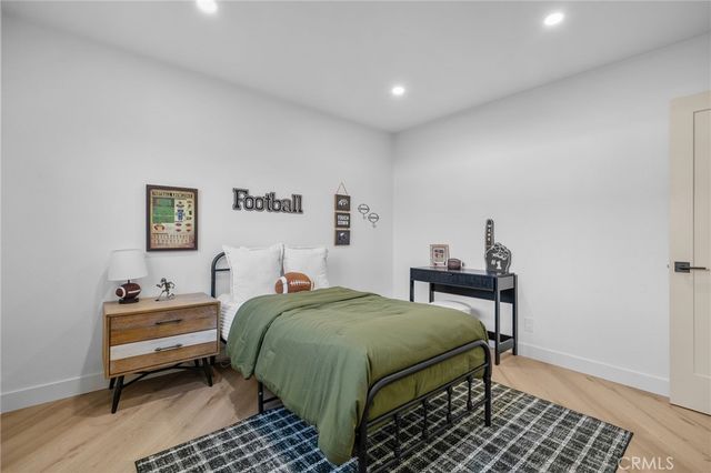 17381 Meer, Huntington Beach, CA 92647