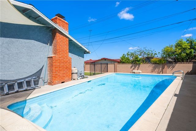 7233 Hayes Circle, Buena Park, CA 90620