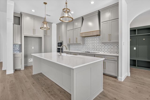 6931 Eagle Creek Drive, Godley, TX 76044