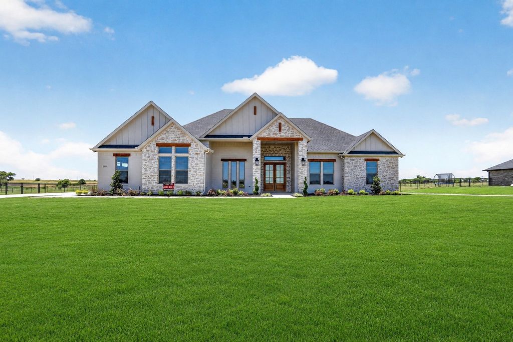 6931 Eagle Creek Drive, Godley, TX 76044