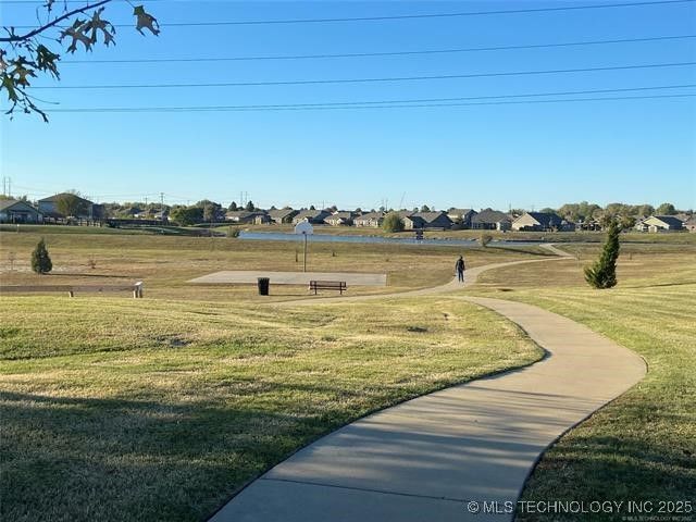 10606 N 146th Avenue E, Owasso, OK 74055