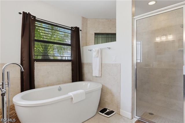 4702 SW 20th AVE, Cape Coral, FL 33914