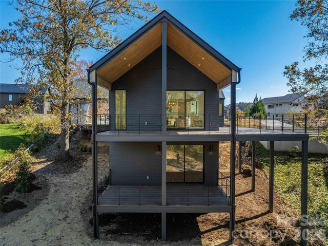 511 Wilma Dykeman Trail, Asheville, NC 28804