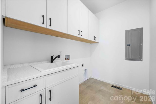 511 Wilma Dykeman Trail, Asheville, NC 28804