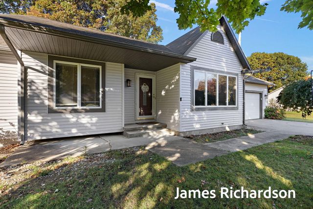 15249 Widgeon Road, Grand Haven, MI 49417