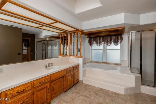 7608 Darrin Avenue, Bakersfield, CA 93308