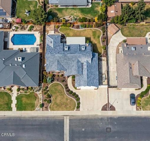 7608 Darrin Avenue, Bakersfield, CA 93308